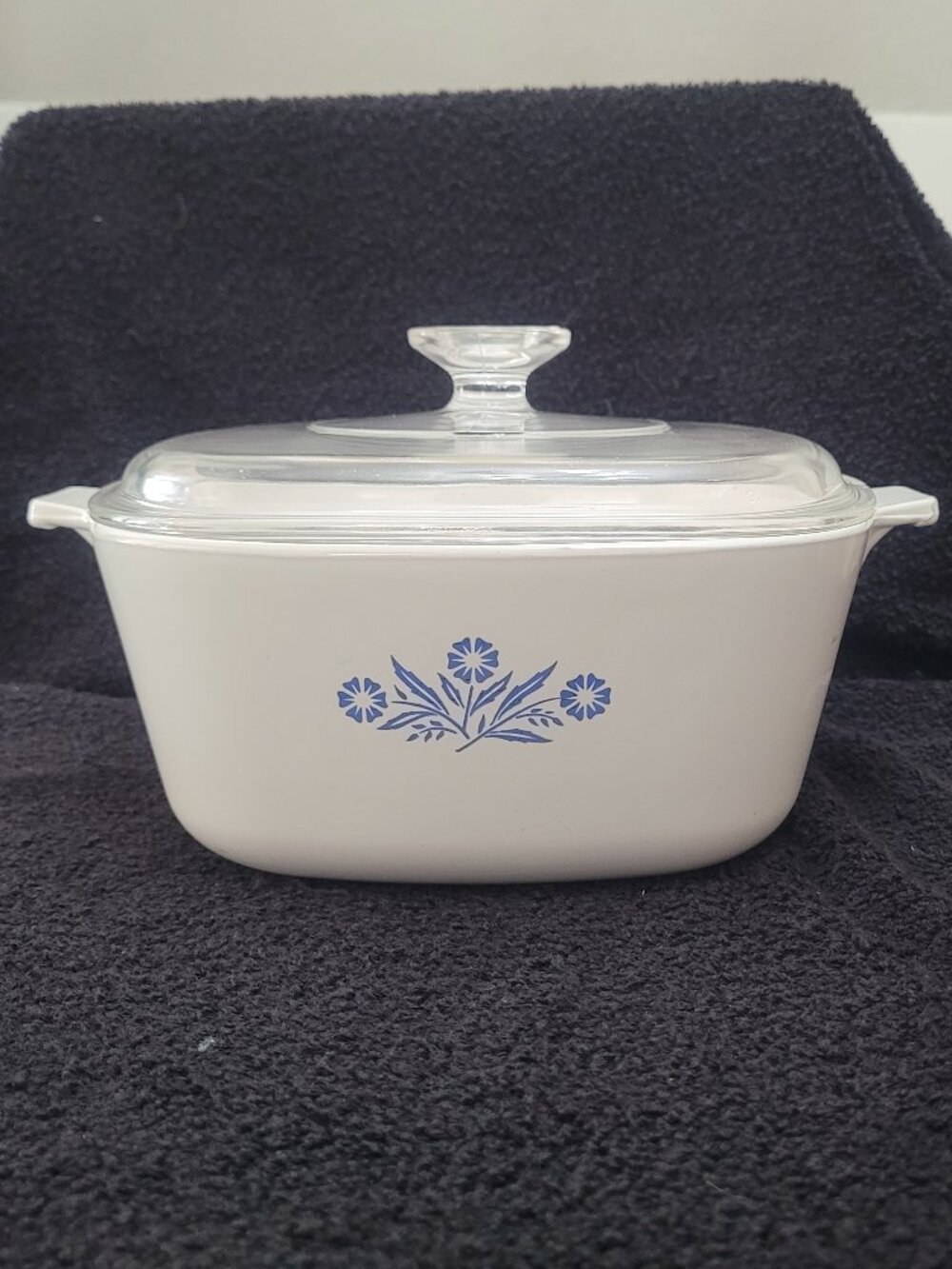 ShipsFree!! Vintage CorningWare BlueCornflower 2 1/2 QT P-2 1/2-B with Lid A-9-C